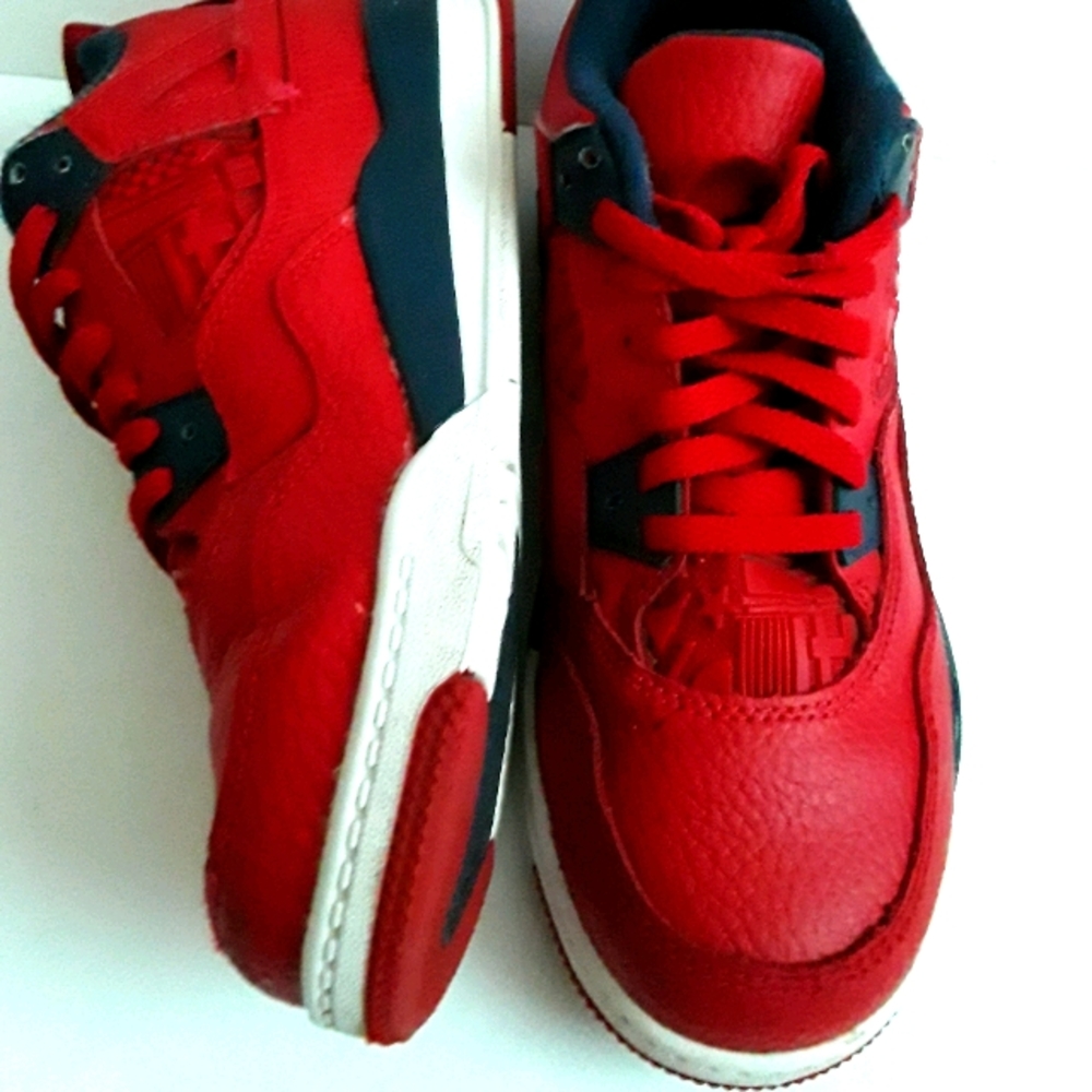 Jordan's girls red, black and white size 1y